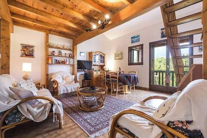 Location de vacances pour 6 personnes, avec balcon et jardin, animaux acceptés à Collioure