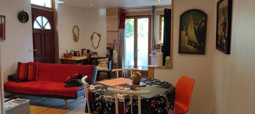 Gîte pour 4 personnes, avec jardin, animaux acceptés à Villy-le-Pelloux - 2