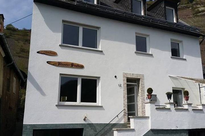 Ferienhaus für 16 Personen in Bremm