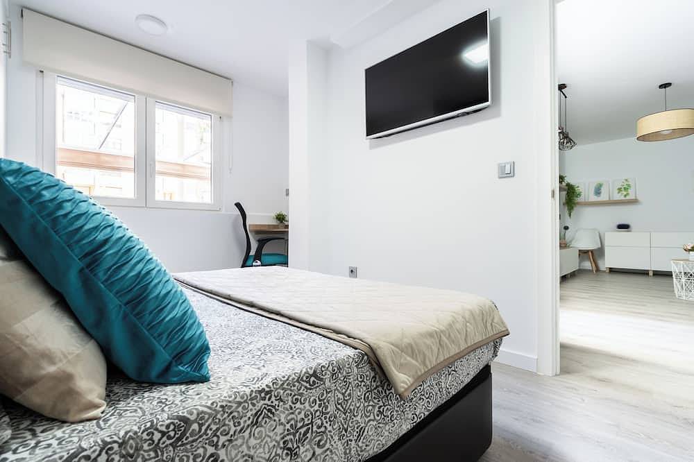 Entire apartment, Apartament Mani in Albacete with terrace next to El Corte Inglés in Albacete, Albacete Province