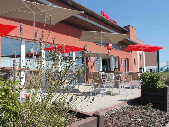 Hôtel pour 3 personnes, avec Terrasse et Jardin