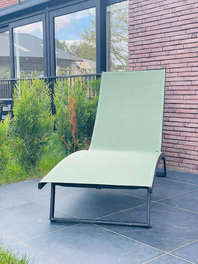 Location de vacances pour 12 personnes, avec jacuzzi et sauna ainsi que balcon et jardin à Zele - 4