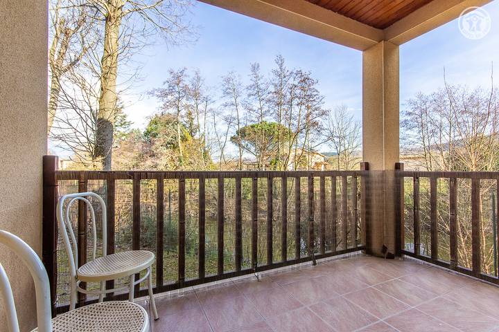 Gîte pour 5 personnes, avec terrasse à Cluny - 3