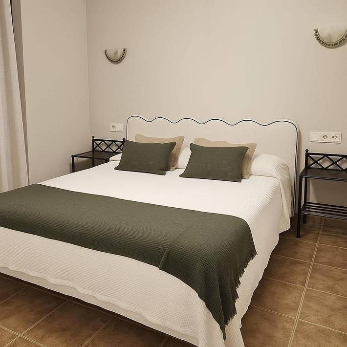 Casa rural para 2 personas, con jardín y vistas además de terraza y piscina en Tierra de Mérida - Vegas Bajas