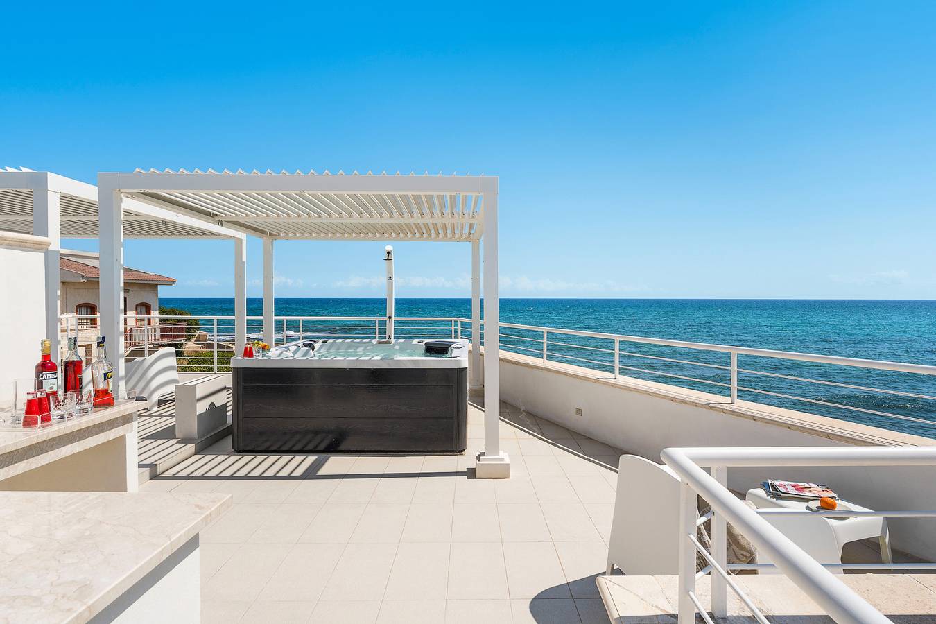 Mare Dentro in Cicirata, Syracuse Province