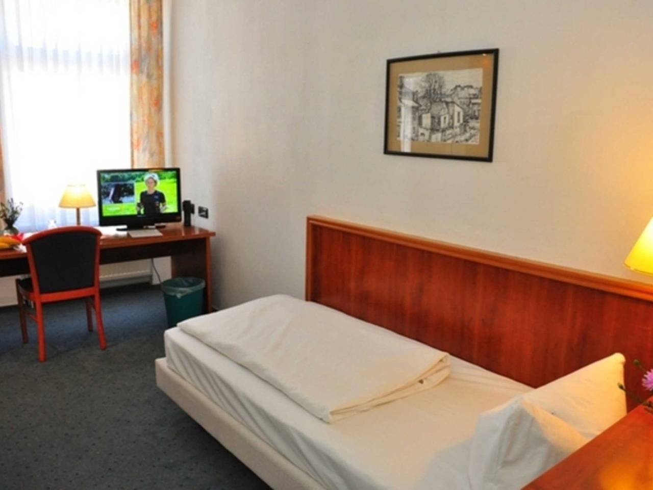 Brocki' s Hotel Stadt Hamburg - Einzelzimmer in Parchim, Ludwigslust-Parchim