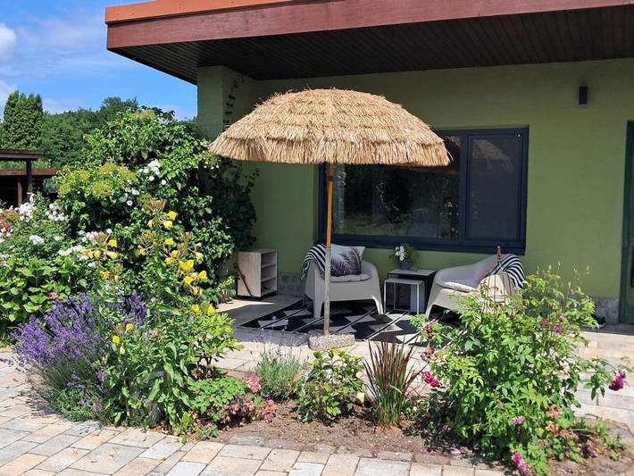 Ferienhaus für 3 Personen, mit Terrasse und Garten in Papendorf
