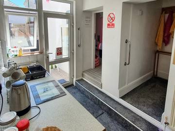 Cottage for 6 People in Paignton, Torbay, Photo 2