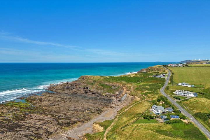 Ferienwohnung für 4 Personen, mit Meerblick und Terrasse sowie Garten in Cornwall