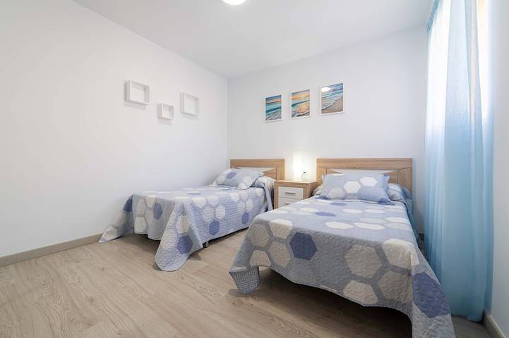 Appartement entier, First line Beach, Pool, Puerto Marina. in Benalmádena Costa, Benalmádena