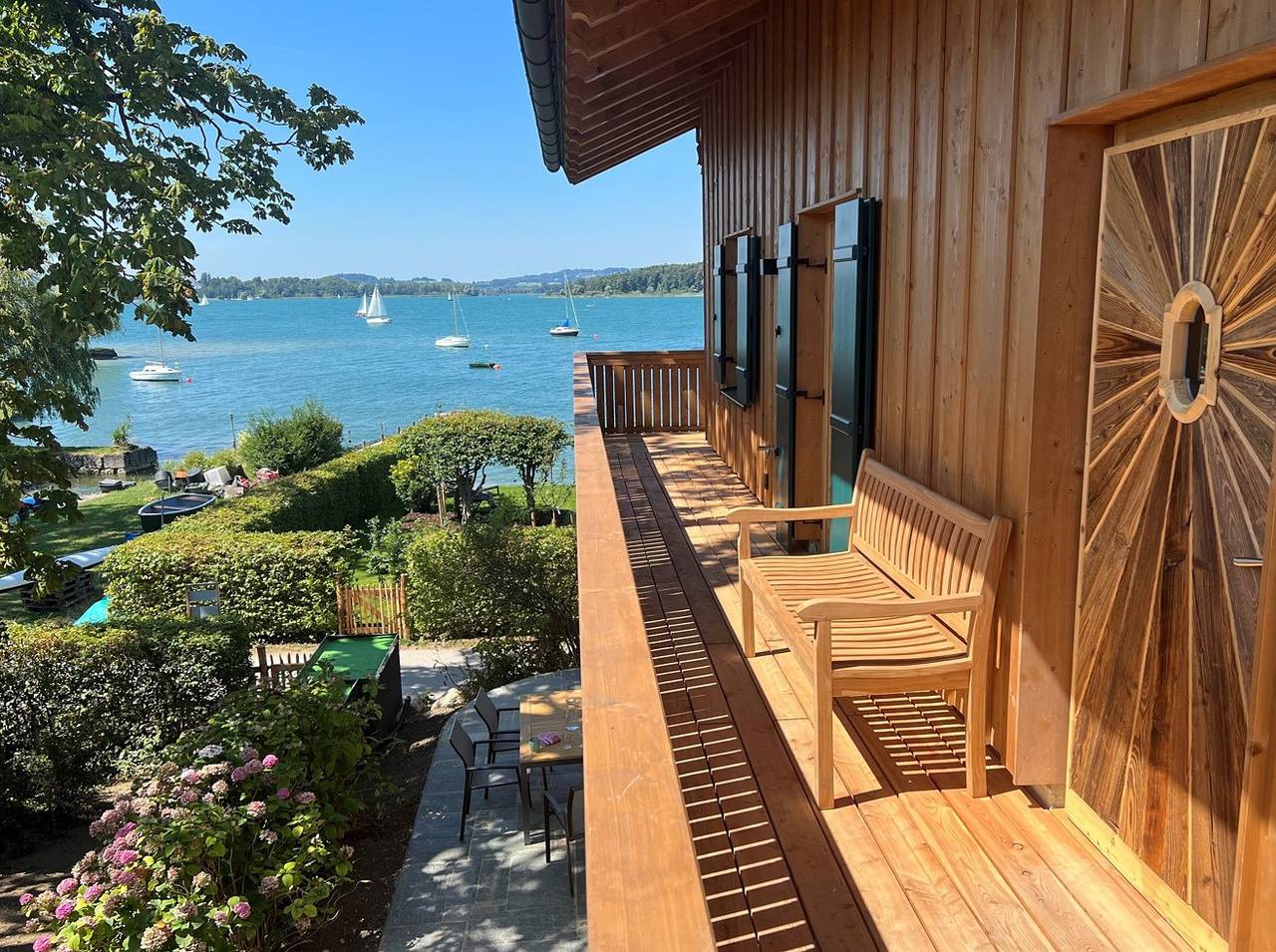 Ganze Ferienwohnung, Hoixl Gütl auf der Fraueninsel - Nest Suite mit malerischem Seeblick in Frauenchiemsee, Chiemsee, Gemeinde