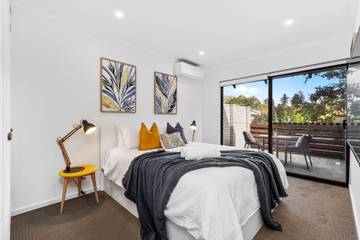 Holiday Home for 6 People in Perth, Western Australia, Photo 2