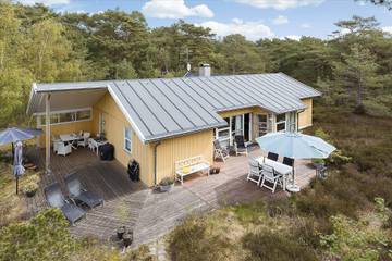 Ferienhaus für 6 Personen, mit Sauna und Whirlpool sowie Terrasse in Dänemark