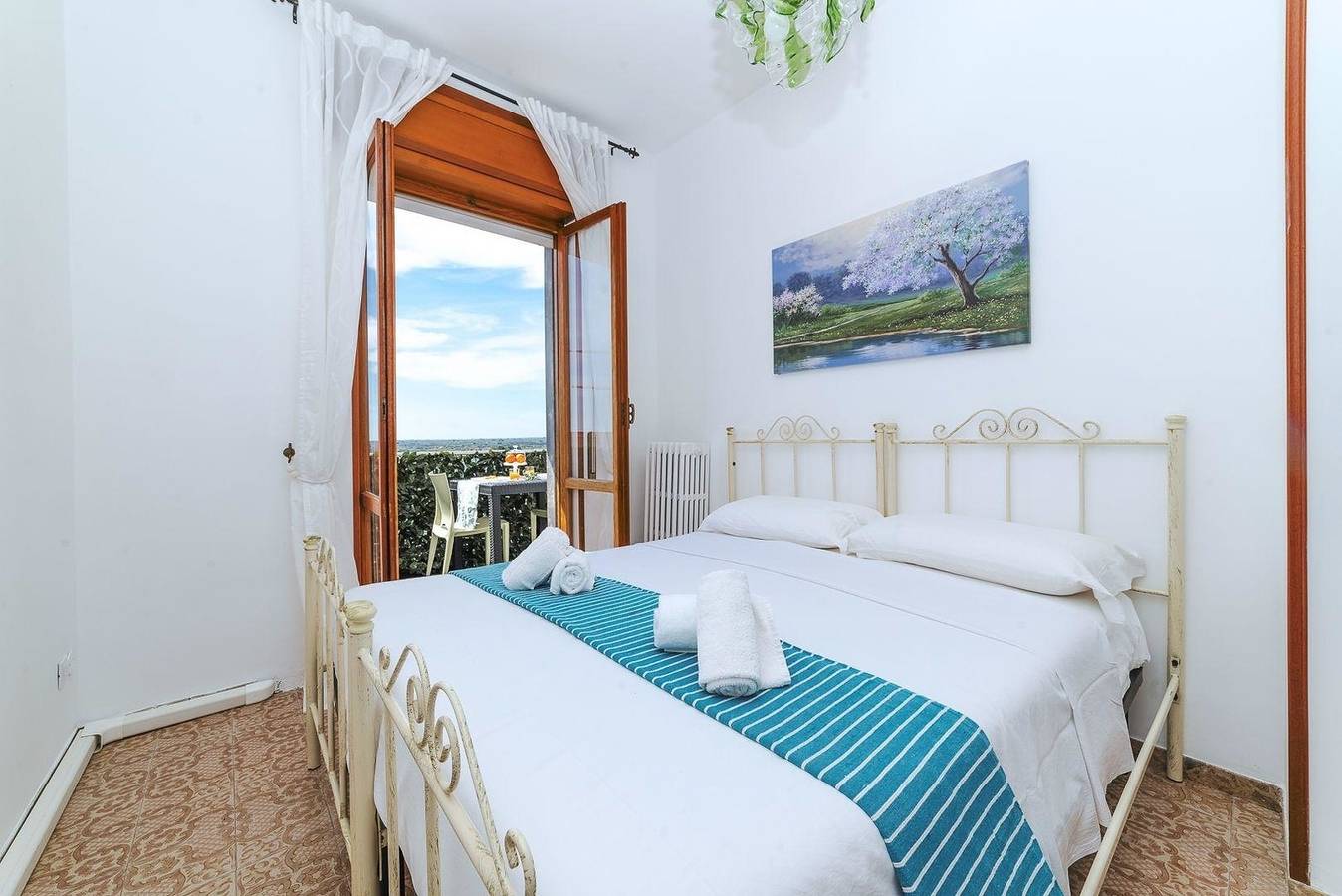 Appartamento intero, Appartamento vacanze per 4 persone con balcone in Carovigno, Salento