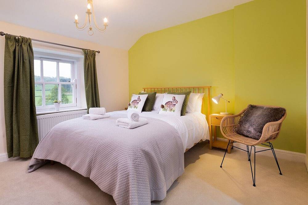 Grass Ings, family friendly, with open fire in Skelwith Bridge in Skelwith Bridge, Lake District