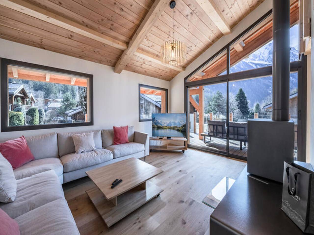 Appartement entier, Chalet aux Tines avec vue sur le Mont Blanc in Brevent-Flegere, Chamonix-Mont-Blanc