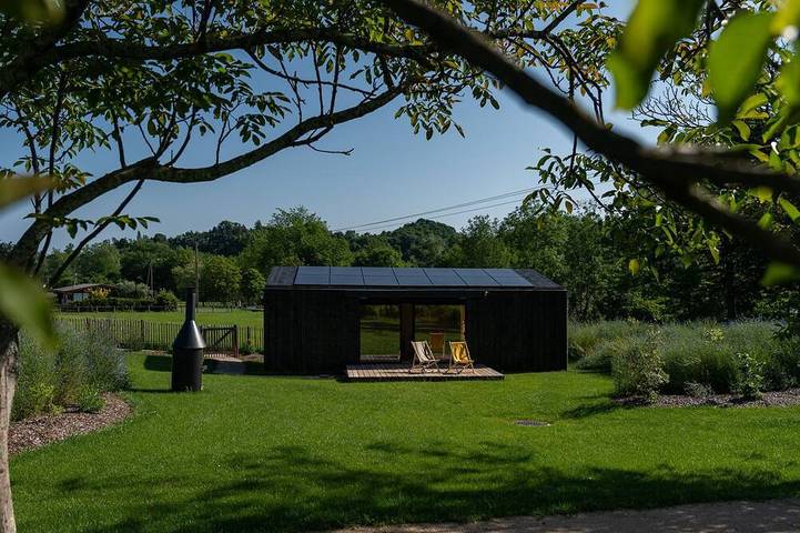 Gîte pour 10 personnes, avec Terrasse et Jardin