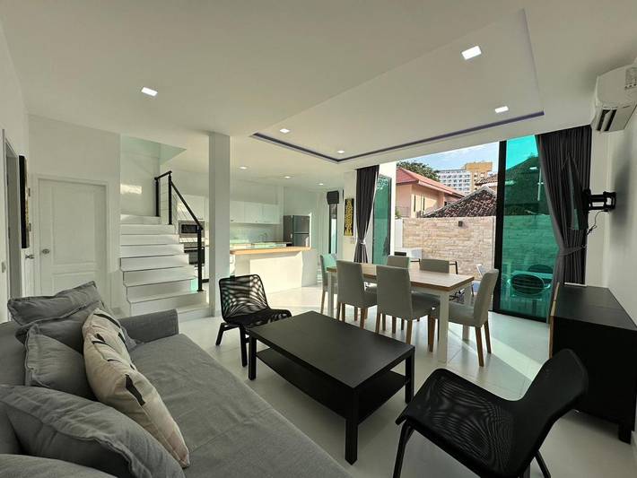 Villa pour 4 personnes, avec balcon ainsi que piscine et jacuzzi à Pattaya - 3