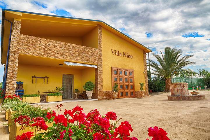 Ferienhaus für 11 Personen, mit Whirlpool und Garten sowie Kinderpool und Sauna in Italien - 3
