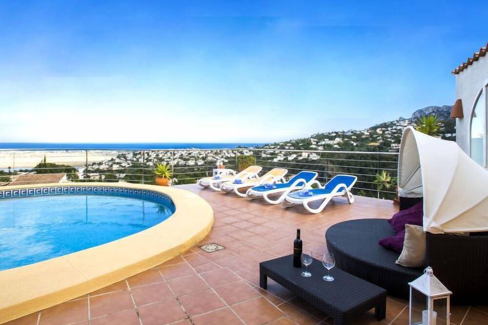 Casa vacanza a Pego a partire da 225€ a notte