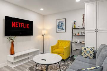 Vacation Rental for 4 Guests in Altadena, Los Angeles County, Picture 2