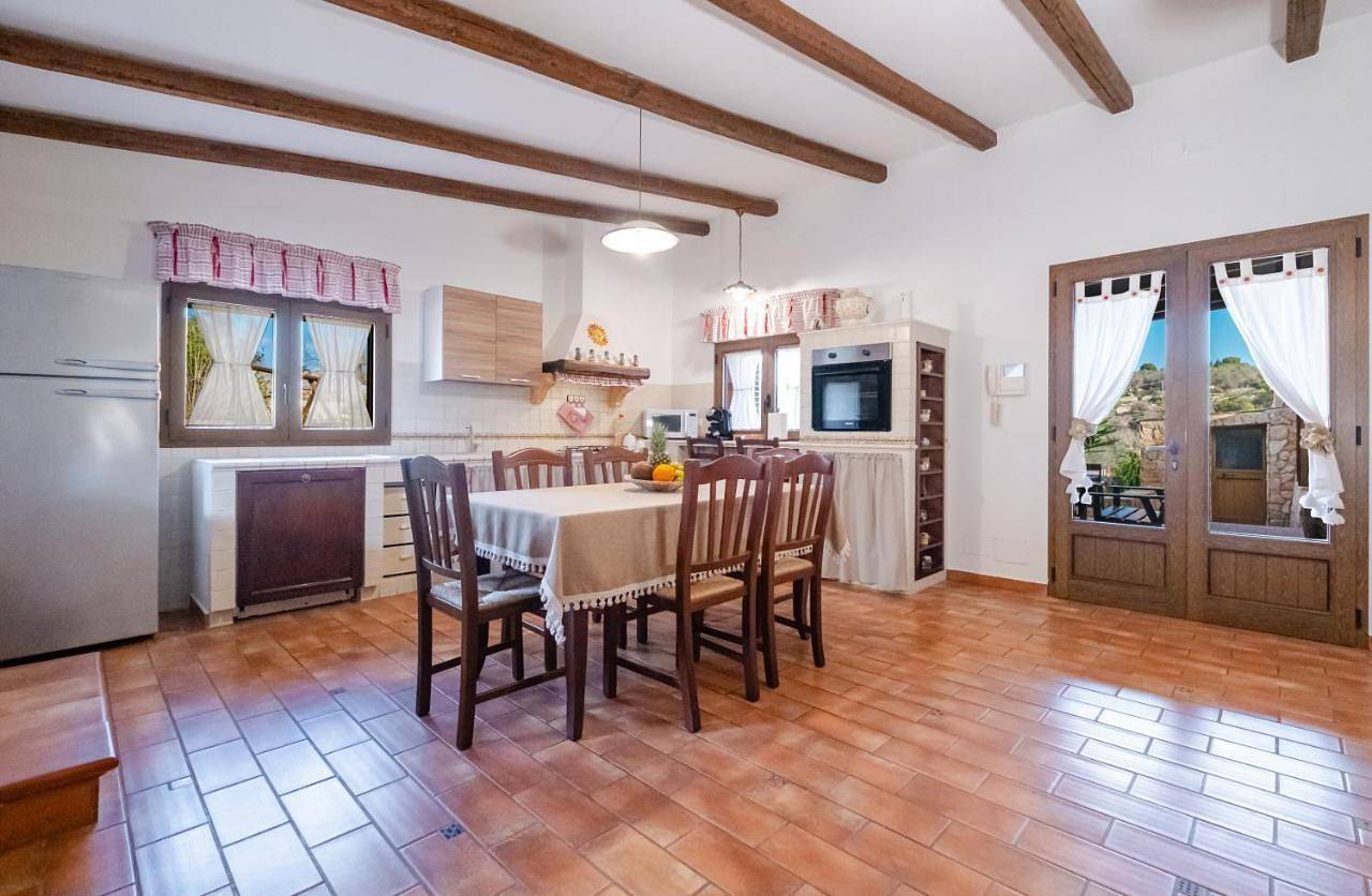 Villa with Private Pool in Taurisano, Golfo di Taranto