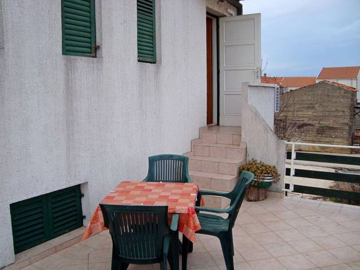 Ferienwohnung für 2 Personen, mit Balkon/Terrasse in Sukosan