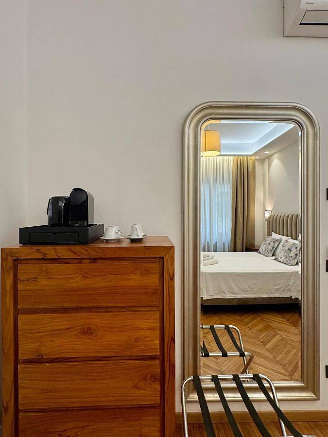 Chambre d’hôte pour 4 personnes, avec terrasse dans Eglise Saint Pierre - 4