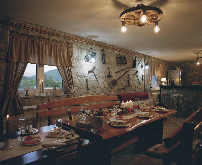 Forest Home 21 in Gospitsch, Lika-Senj