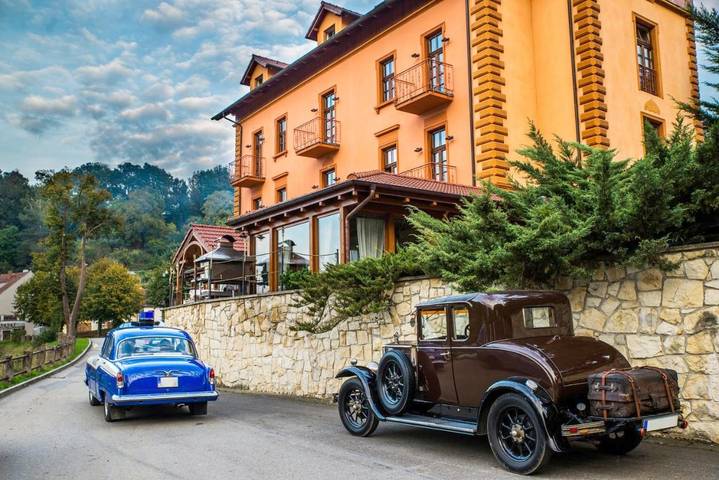 Hôtel pour 9 personnes, avec Balcon et Terrasse ainsi que Jardin et Sauna à Tábor