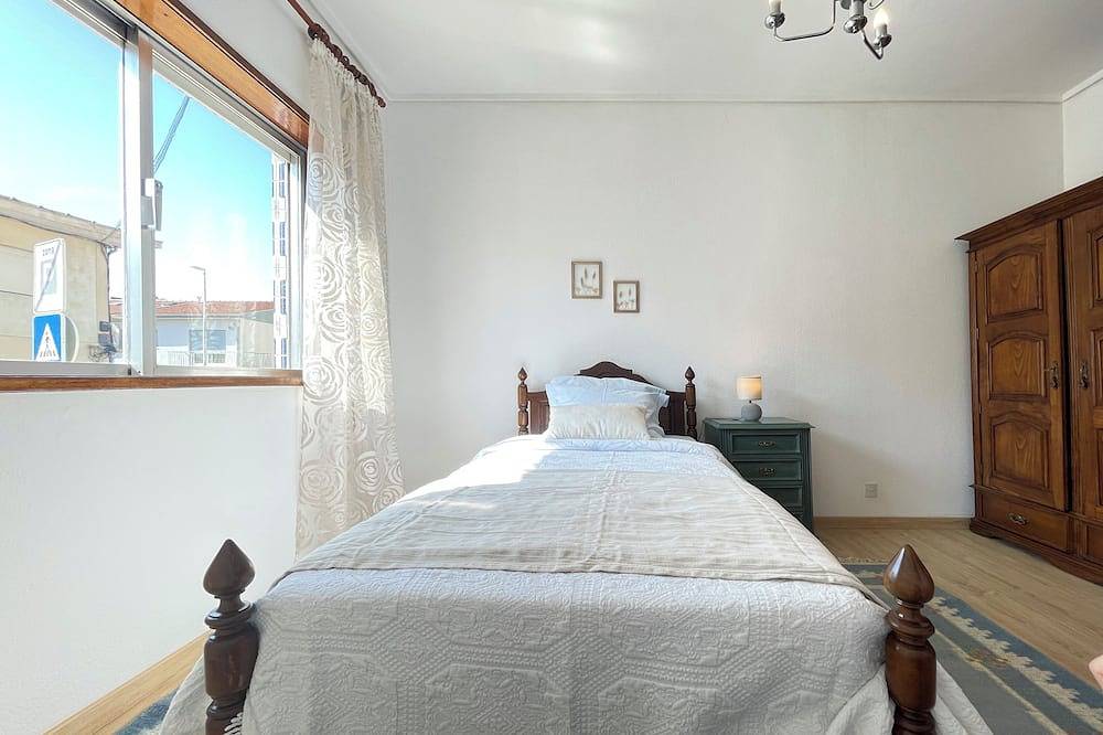 Apartamento entero, Welcome to Casa Minda - lovely for digital nomads, workers and travellers in Ermesinde, Distrito de Porto
