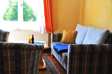 Ferienwohnung für 6 Personen, mit Garten in Altenpleen