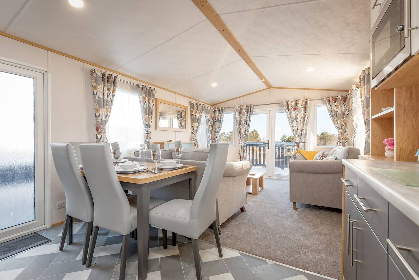 Lodge No 2 | St Andrews Lodge Park in Fife region