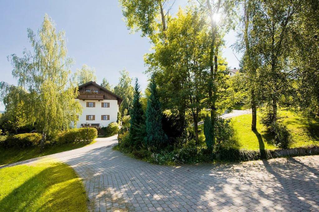 Fw Haus Wildschütz - Wohnung Nr. 1 (75qm) Perfekt für Familien mit Kindern in Frauenau, Eastern Bavaria