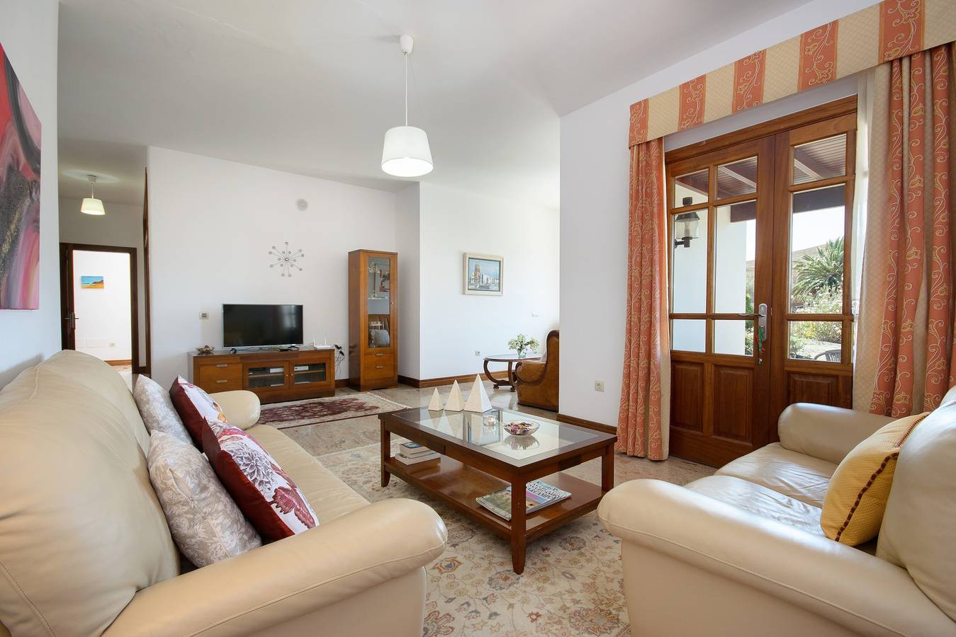 Tranquil Country Estate “Finca Remedios” with Terrace, Garden & Wi-Fi in Los Valles, Teguise