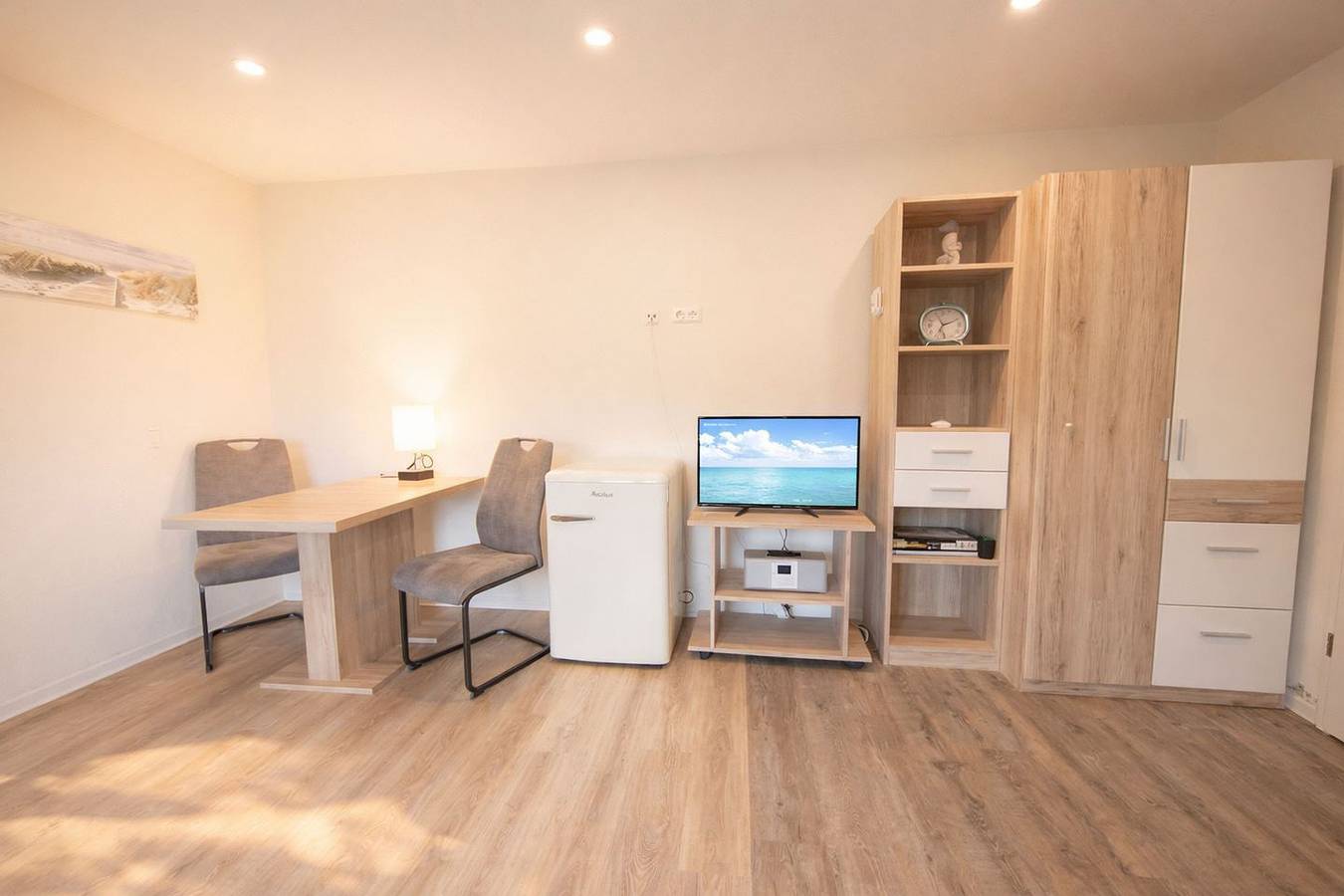 Ganze Wohnung, Ebenerdiges Ferienapartment in Schillig, nahe am Strand mit Wlan in Schillig, Wangerland