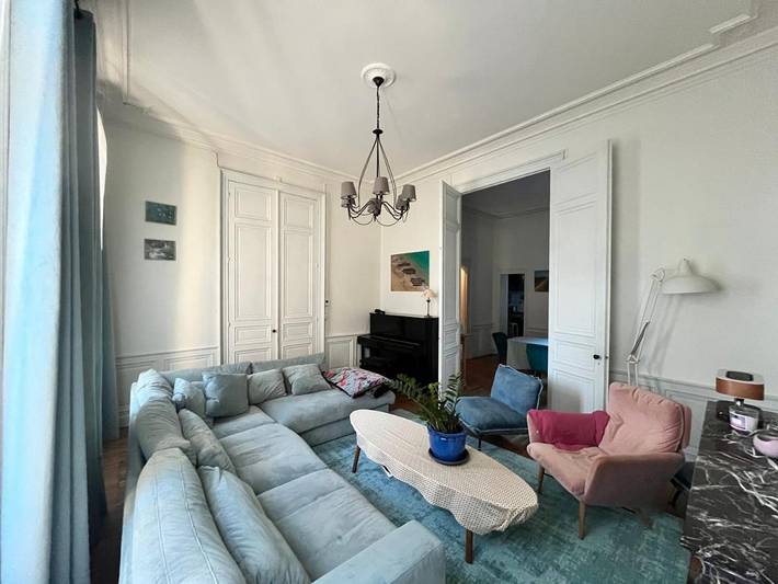 Villa pour 6 personnes, avec terrasse ainsi que vue et jardin