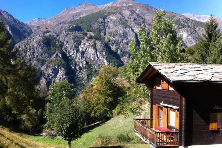 Chalet für 5 Personen, mit Garten in Grächen