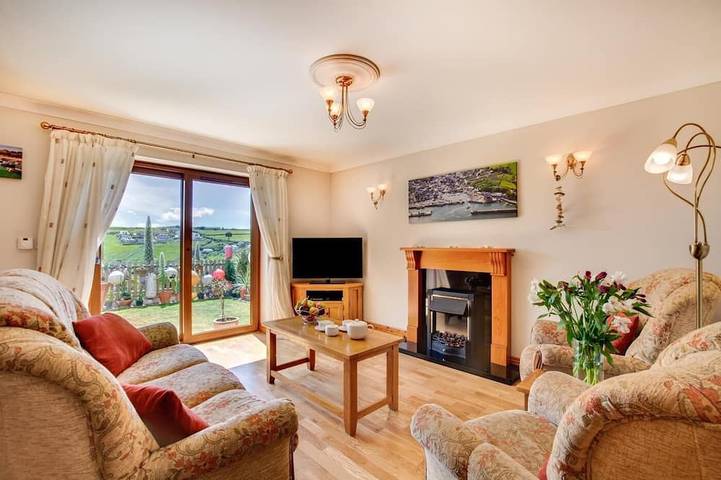 Cottage for 4 people, with garden in Mawgan Porth