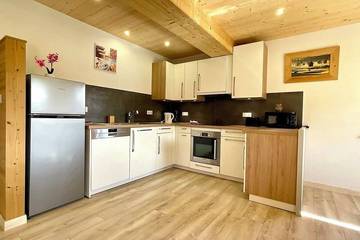 Gîte pour 5 personnes, avec jardin dans Septmoncel Les Molunes