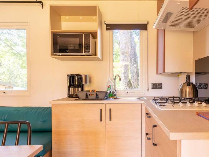 Camping de la Haute Sioule - Mobilheim 6 personen - Mobilheim 3 Schlafzimmer in Saint-Bonnet-près-Orcival, Regionaler Naturpark Volcans d'Auvergne