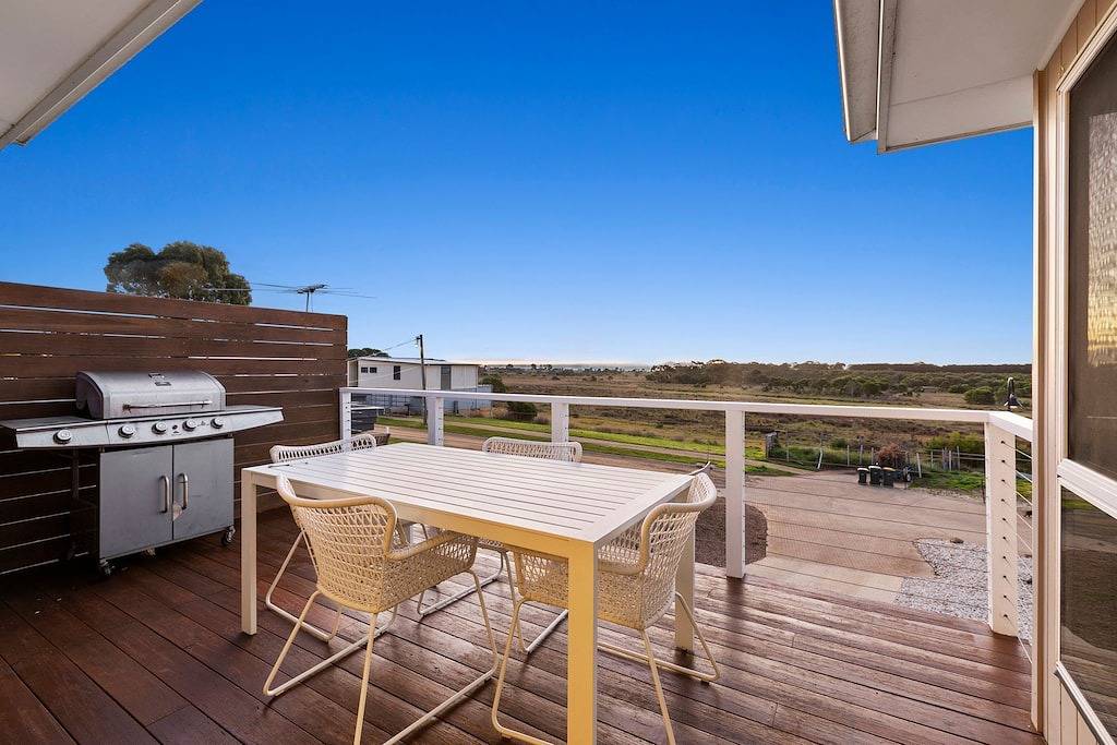 Tranquil Position with Bay View in Portarlington, Bellarine