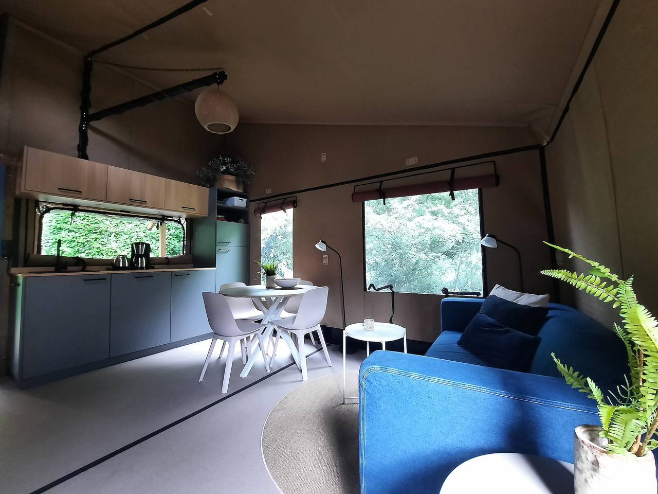 Vakantiepark Delftse Hout — Wander Lodge in Delft, Stadsgewest Haaglanden