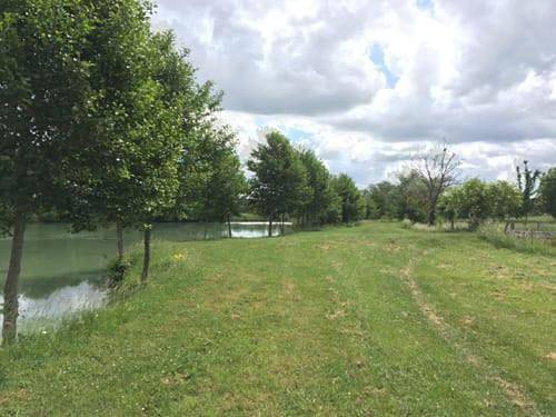 Location de vacances pour 2 personnes, avec jardin et terrasse, animaux acceptés à Pompignac - 2