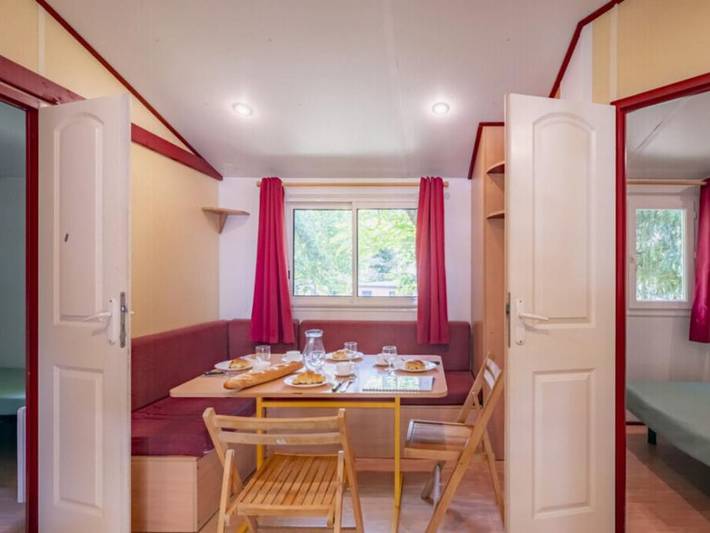 Mobil home pour 4 personnes, avec bassin pour enfant à Saint-Galmier - 3