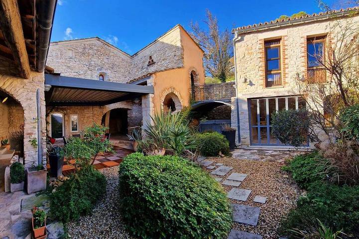 Chambre d’hôte pour 2 personnes, avec jacuzzi et jardin à Vézénobres - 3