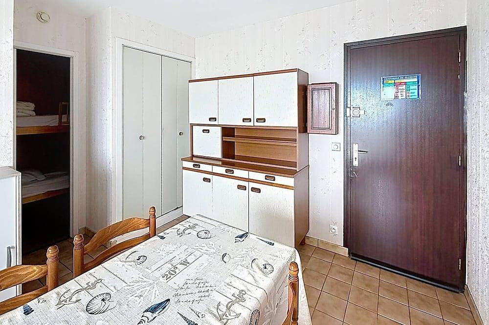Apartamento entero, Apartamento familiar céntrico con parking y mascotas permitidas in Merville-Franceville-Plage, Región de Caen