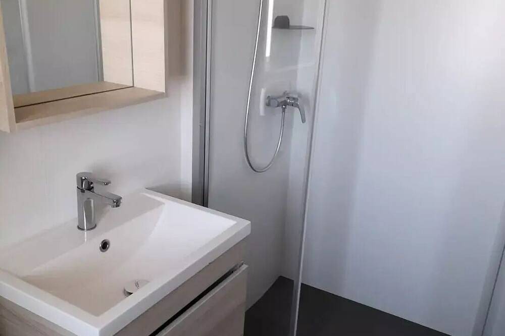 Mobil-Home Premium Key West 2 Pièces 2 Personnes Climatisé + Tv in Grau-d'Agde, Agde