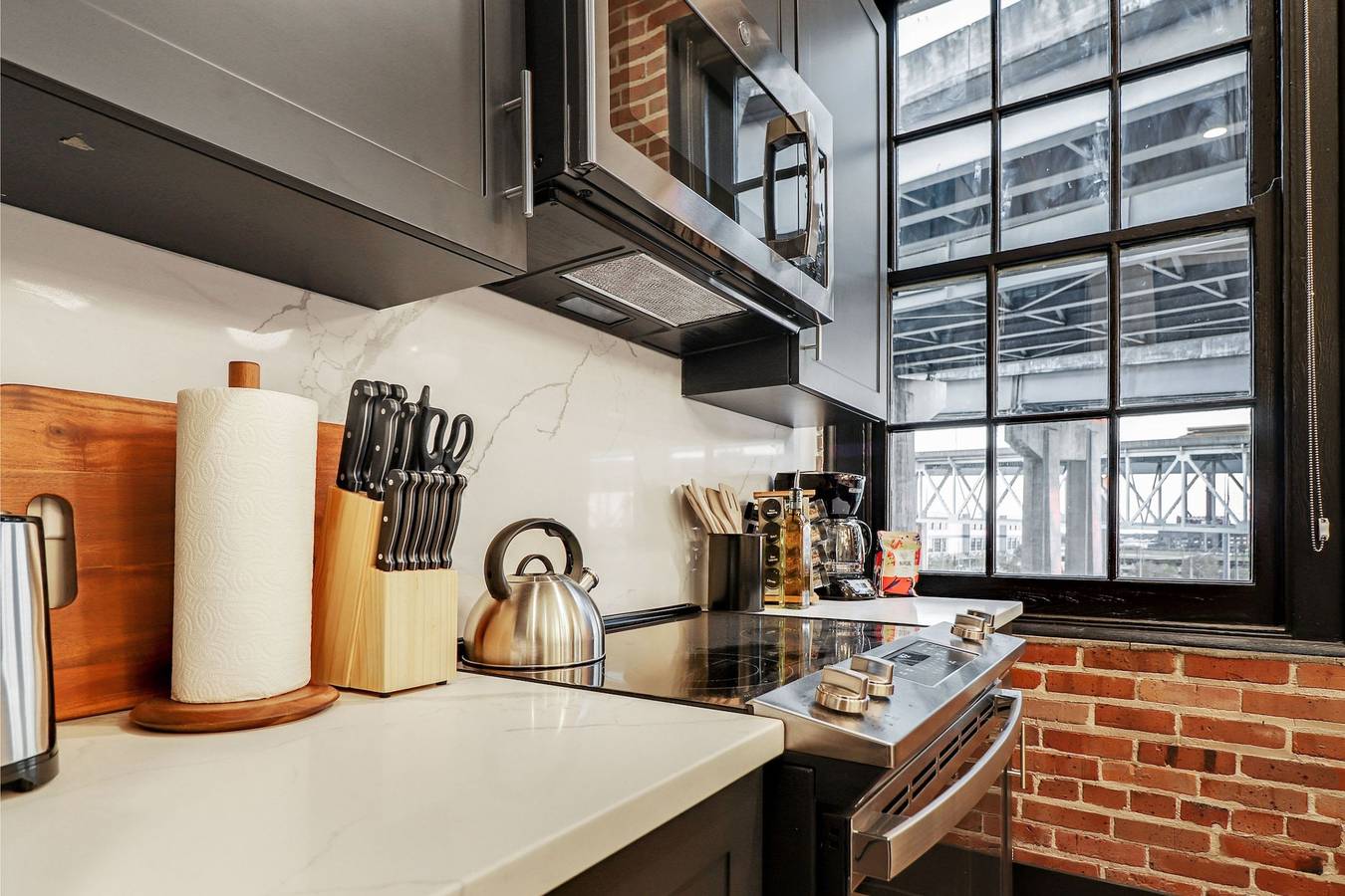 Apartamento entero, Roami at The Lola   Convention Center   1Br  17 in New Orleans, Orleans Parish