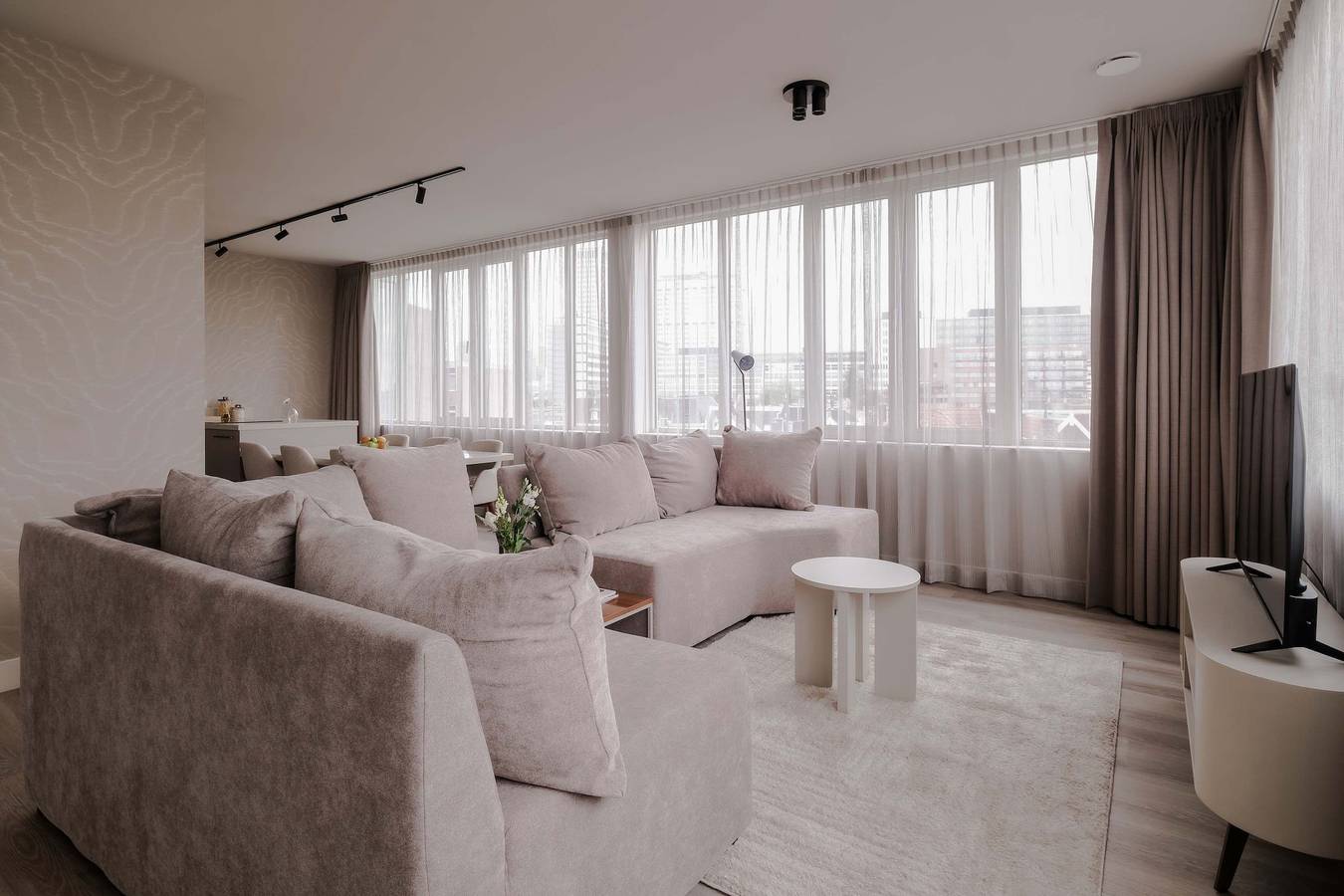 Appartement entier, City Center Penthouse w  Free Parking   City Views in Rotterdam, Hollande-Méridionale